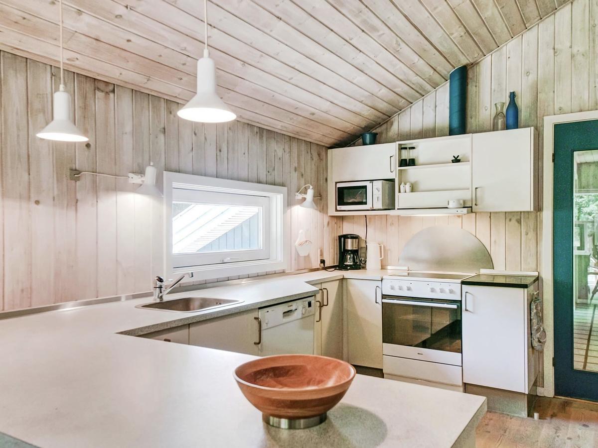 8 Person Holiday Home In Nex Vester Somarken Eksteriør bilde